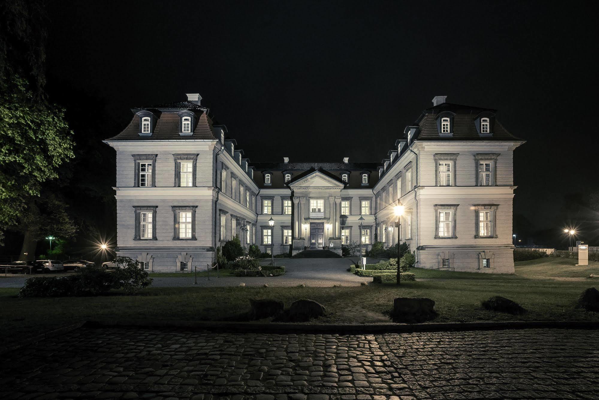 Hotel Schloss Neustadt-Glewe Exterior foto