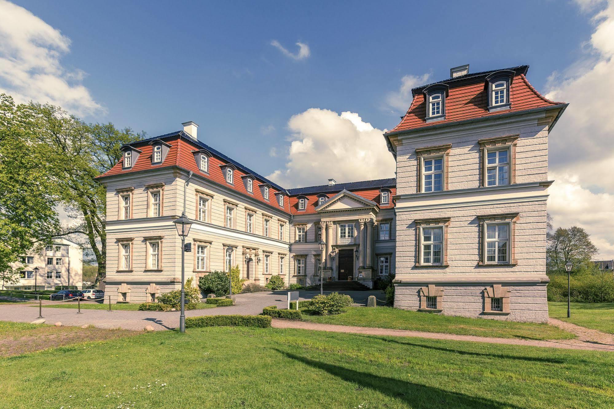 Hotel Schloss Neustadt-Glewe Exterior foto